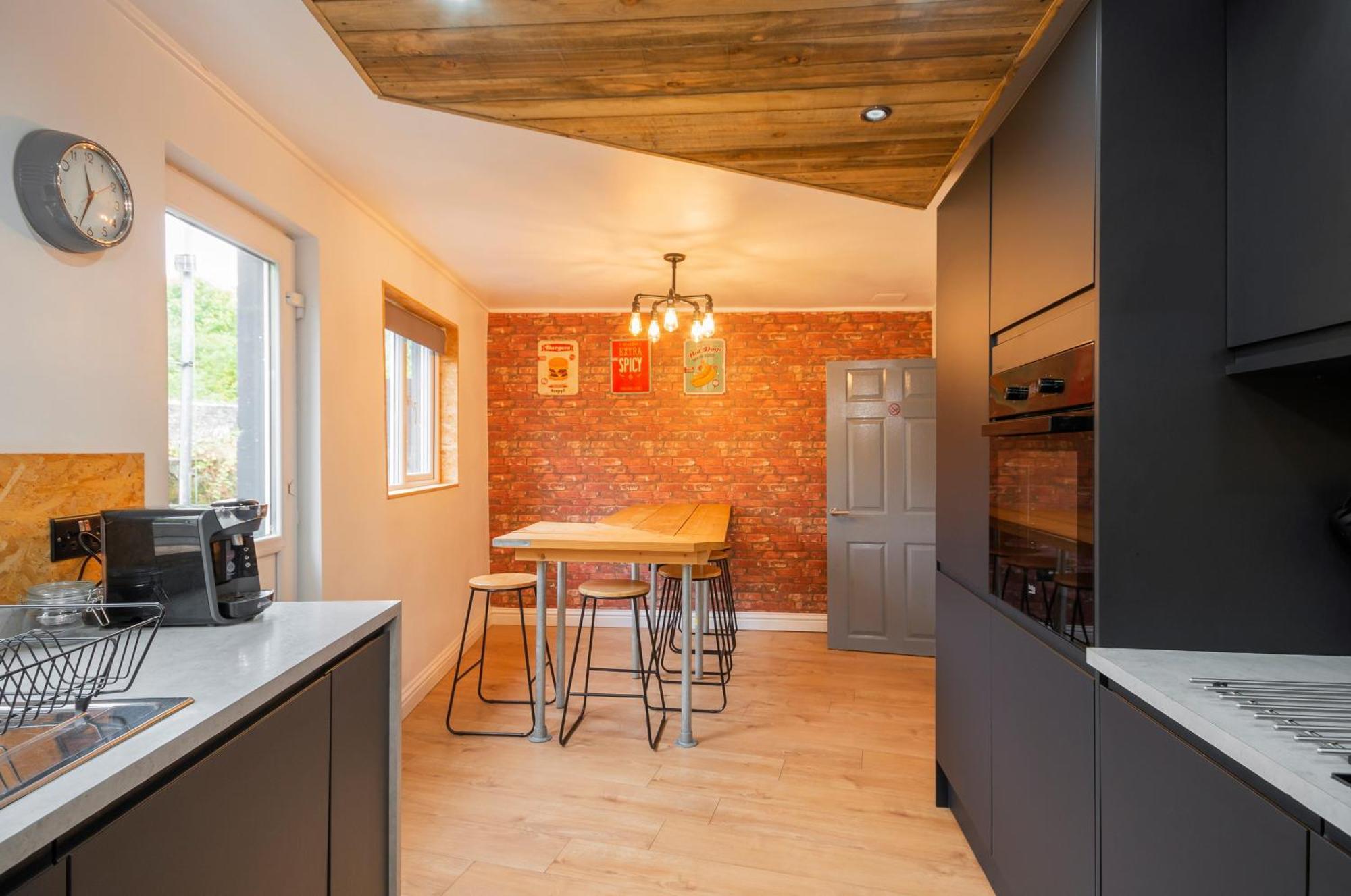 Glyncorrwg Riverside Great House In The Afan Forest Bike Park By Staystaycations מראה חיצוני תמונה